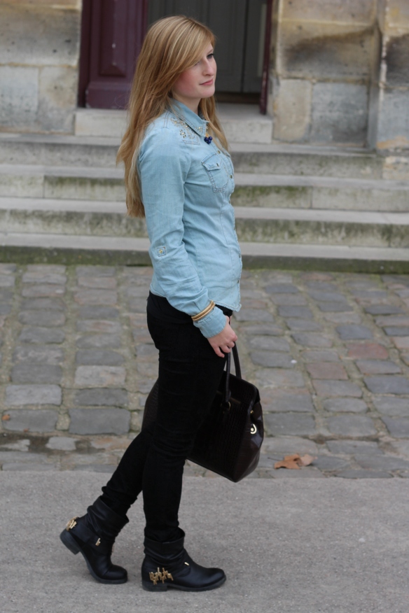jeans blouse outfit
